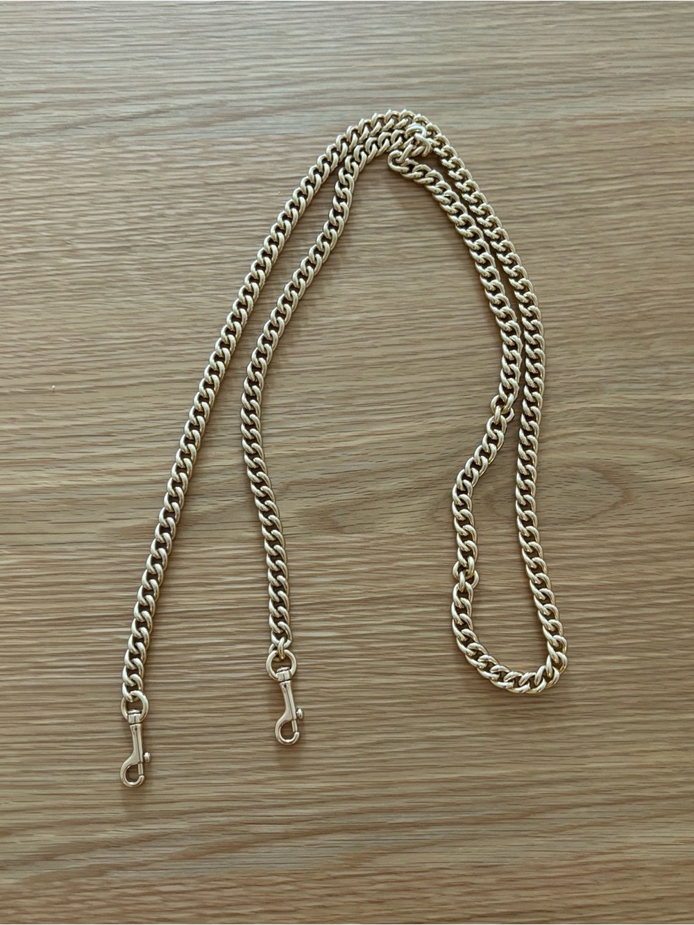coach dinky chain in gold
